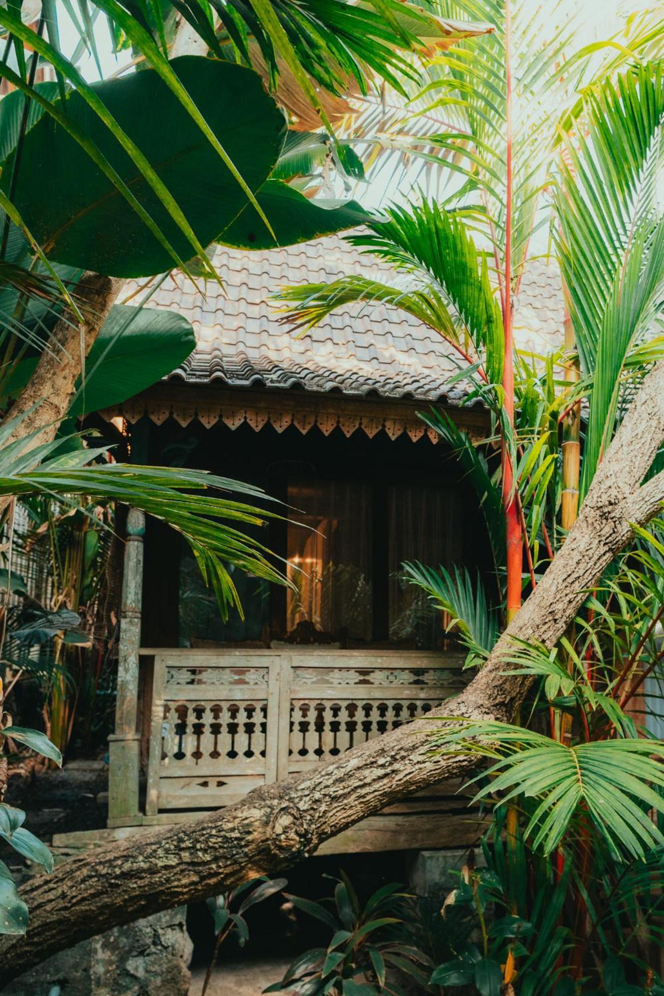 Umakayu Joglo Villa Canggu - Boutique Hotel Exterior photo